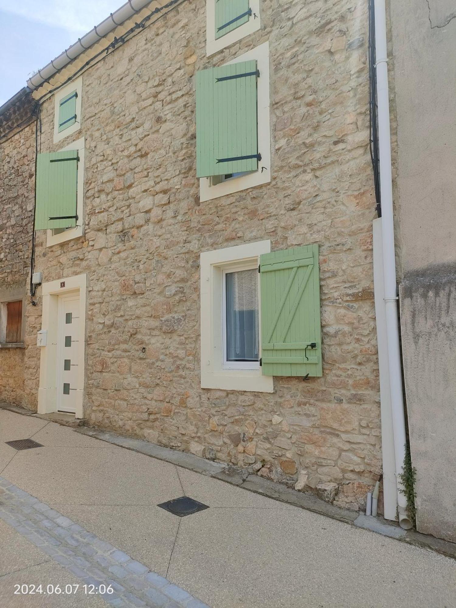 Gite Chaleureux Au Coeur Du Village Roquetaillade Экстерьер фото